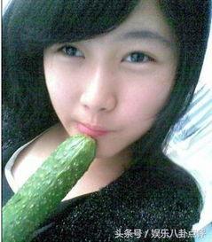 美女吃瓜诗词,美女品瓜，诗意盎然